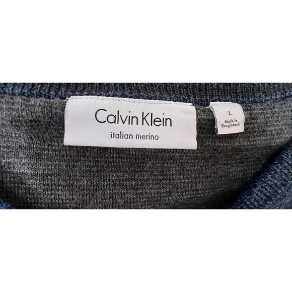 Calvin Klein Navy Blue V-Neck Wool Sweater - Picture 2 of 4